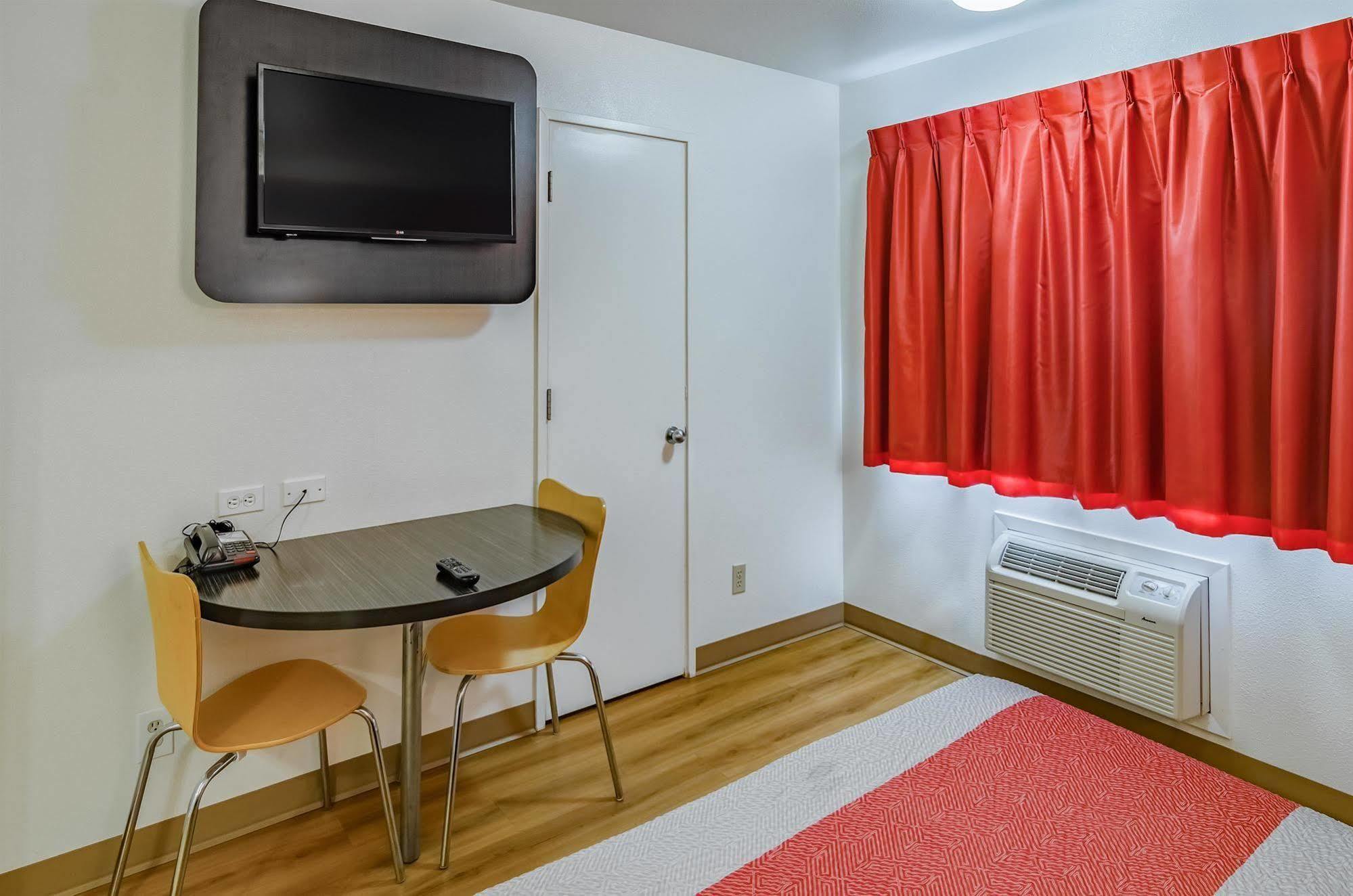 Motel 6-Portland, Or - Gresham Εξωτερικό φωτογραφία